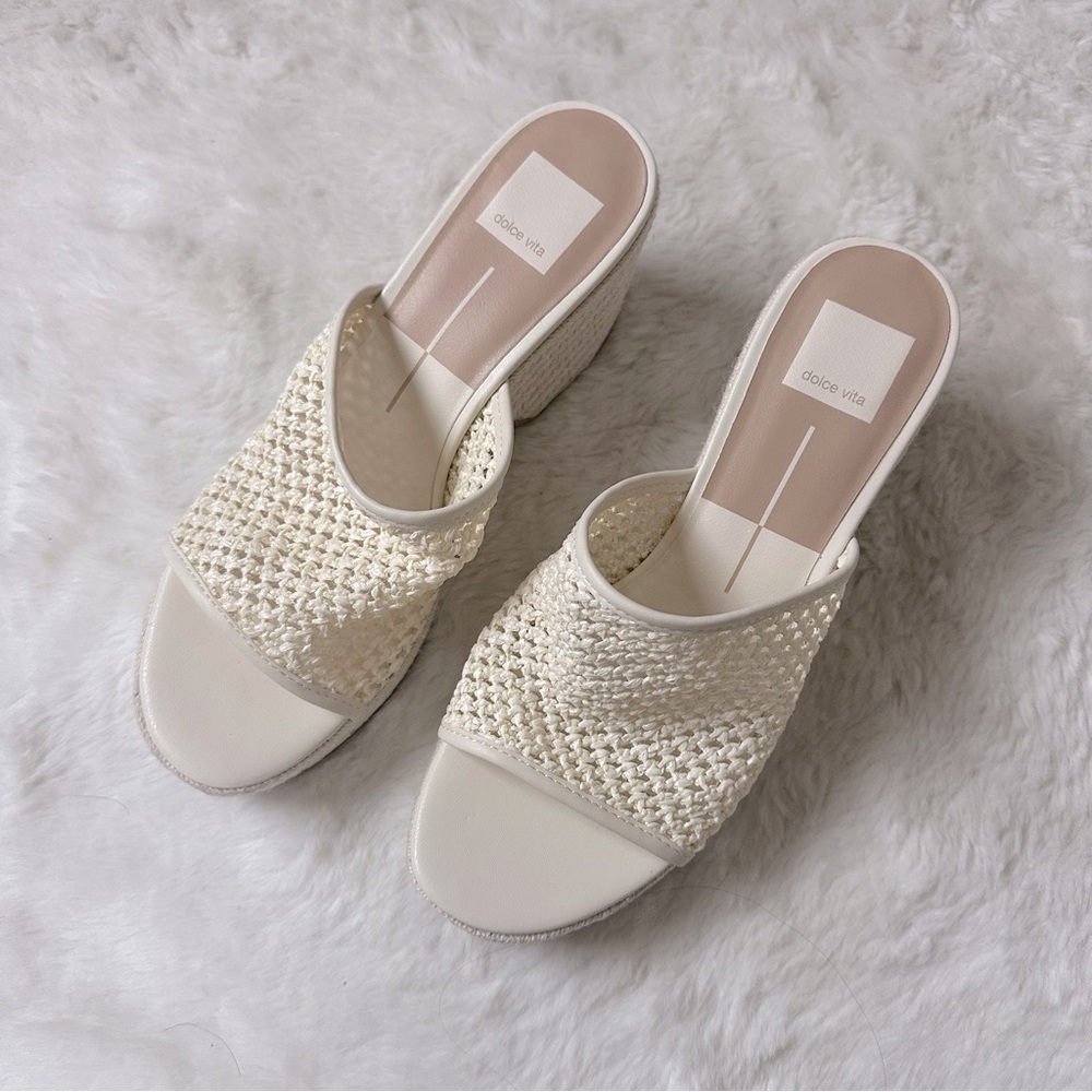 NEW Dolce Vita Saydie Raffia Slip On Wedge Sandals Ivory‎ Beach Resortwear 8.5